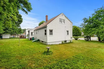 2 Douglas Ter, Lowell, MA 01852 - Photo 27
