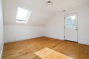 26 Maple St, Stoneham, MA 02180 - Photo 35