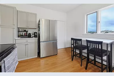 87 Broad St #3, Lynn, MA 01902 - Photo 3