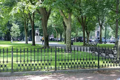 133 Marlborough Street #7, Boston, MA 02116 - Photo 27
