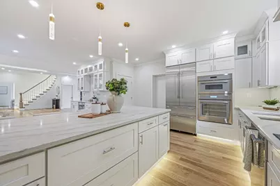 14 Hillside Ave, Winchester, MA 01890 - Photo 17