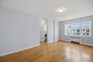 25 Lennon Ct, Boston, MA 02127 - Photo 11