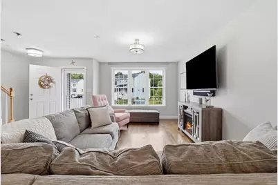 1 Paradise Ln #C3, Whitman, MA 02382 - Photo 9