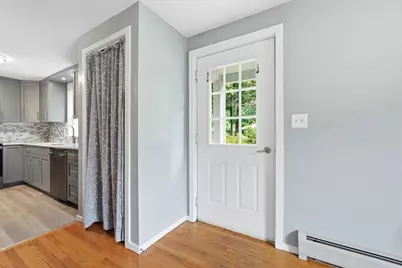 76 Laurel Street #A, Greenfield, MA 01301 - Photo 5