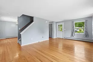 76 Laurel St, Greenfield, MA 01301 - Photo 7