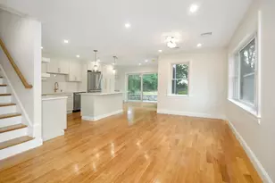 9 Ledge St, Melrose, MA 02176 - Photo 5