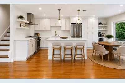 9 Ledge St, Melrose, MA 02176 - Photo 5