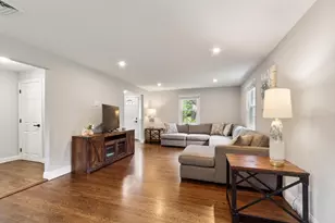 12 Crabapple Ln, Chelmsford, MA 01824 - Photo 7