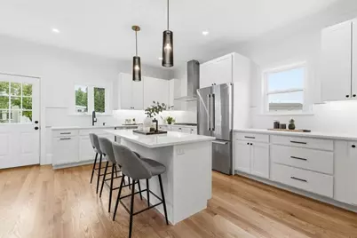 179 Main St #1, Medford, MA 02155 - Photo 3