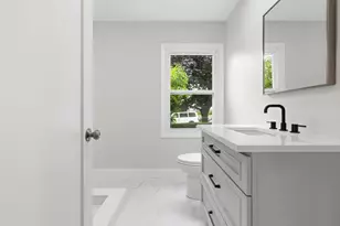 179 Main St, Medford, MA 02155 - Photo 17