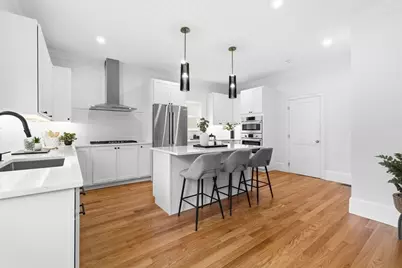 179 Main St #1, Medford, MA 02155 - Photo 3