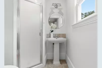 179 Main St #1, Medford, MA 02155 - Photo 5