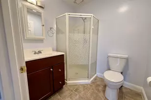 4 Marc Dr, Plymouth, MA 02360 - Photo 5