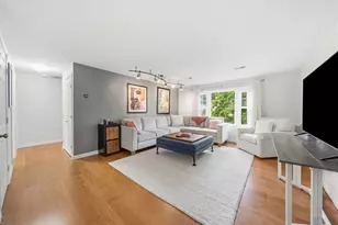 34 Washington Green, Walpole, MA 02032 - Photo 13