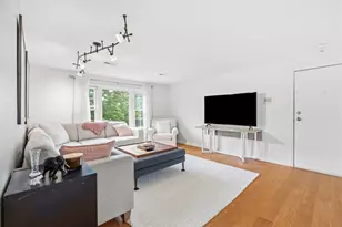 34 Washington Green, Walpole, MA 02032 - Photo 11