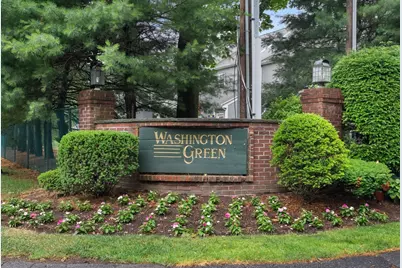 34 Washington Grn #6, Walpole, MA 02032 - Photo 1