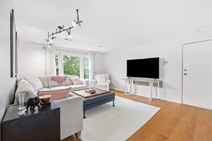 34 Washington Green, Walpole, MA 02032 - Photo 11