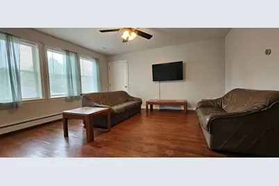 2 Warsaw St #1R, Dudley, MA 01571 - Photo 5