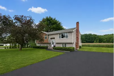 29 Country Club Dr, Tewksbury, MA 01876 - Photo 1