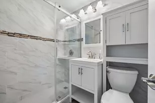 33 Lodgen Ct, Malden, MA 02148 - Photo 9