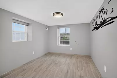 165 Garfield Ave, Chelsea, MA 02150 - Photo 9