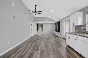 165 Garfield Ave, Chelsea, MA 02150 - Photo 19