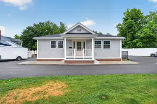 165 Garfield Ave, Chelsea, MA 02150 - Photo 1