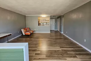 6 Whittier Pl, Boston, MA 02114 - Photo 3