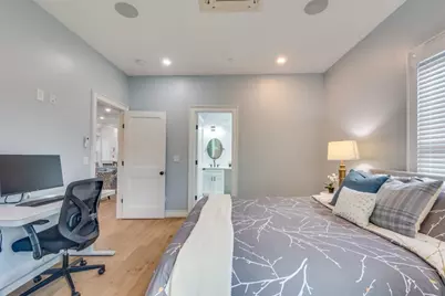 74-76 Dana St #3, Cambridge, MA 02138 - Photo 19