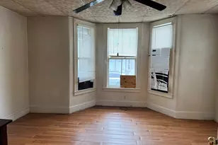16 Middlesex Park, Lowell, MA 01851 - Photo 5