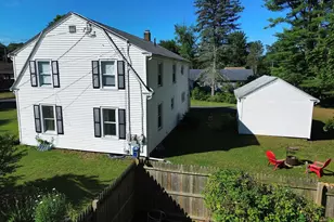 8 Lillian St, Greenfield, MA 01301 - Photo 7