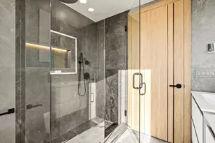 388 Washington St, Quincy, MA 02169 - Photo 21