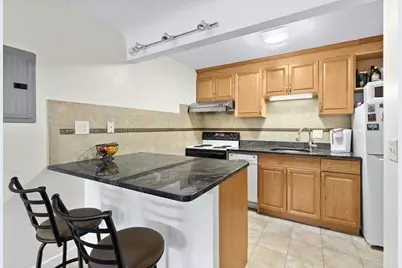 10 Commonwealth Ct #8, Boston, MA 02135 - Photo 5