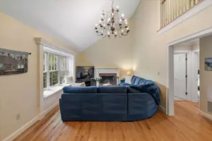 2 Sherwood Dr, Spencer, MA 01562 - Photo 5