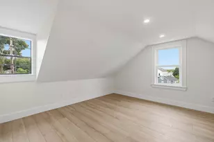 25 Bow St, Salem, MA 01970 - Photo 23