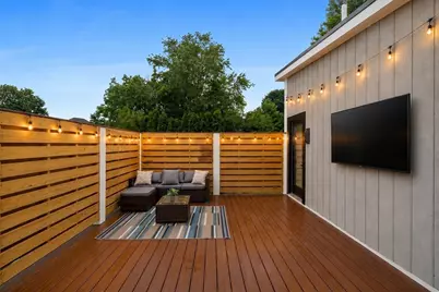 25 Bow St, Salem, MA 01970 - Photo 27