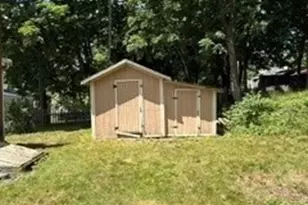 111 Hawthorne St, Weymouth, MA 01288 - Photo 25
