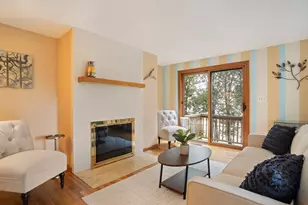 76 Grove St, Belmont, MA 02478 - Photo 5