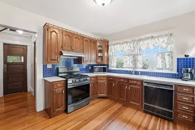 42 Ohio Avenue, West Springfield, MA 01089 - Photo 17