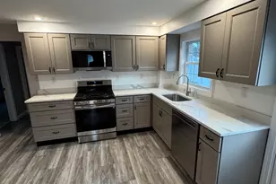 18 Brimsmead St, Marlborough, MA 01752 - Photo 3