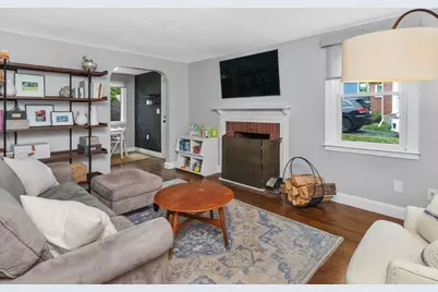 79 Cedarwood Avenue, Waltham, MA 02453 - Photo 3