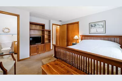 48 Hickory Dr, Northampton, MA 01062 - Photo 13