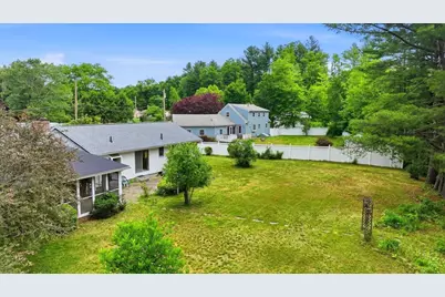 48 Hickory Dr, Northampton, MA 01062 - Photo 23