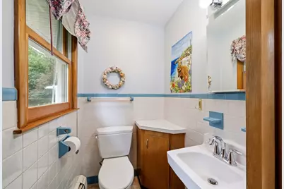 48 Hickory Dr, Northampton, MA 01062 - Photo 15