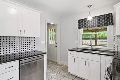 18 Wright Street, Palmer, MA 01069 - Photo 15