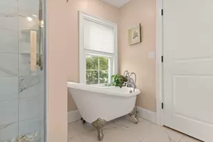 258 Cross St, Winchester, MA 01890 - Photo 15