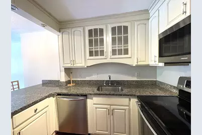 1323 Worcester Rd #H8, Framingham, MA 01701 - Photo 3