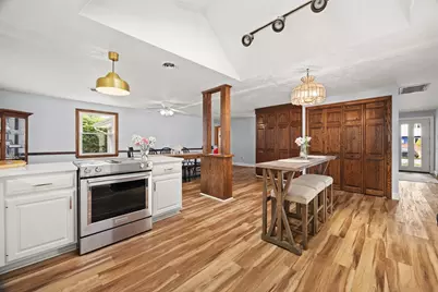57 Gary Rd, Brockton, MA 02302 - Photo 3