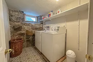 23 Elm St, Boston, MA 02122 - Photo 19