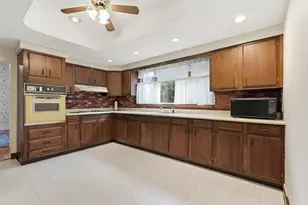 86 Main St, Saugus, MA 01906 - Photo 17